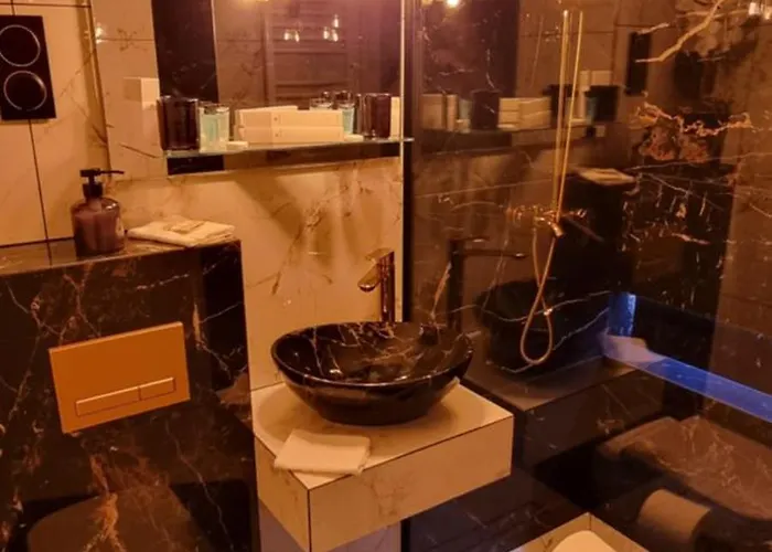 Happy Time Together Z Jacuzzi 4*