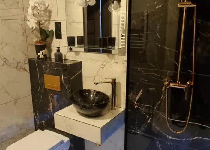 Happy Time Together Z Jacuzzi Penzion 4*