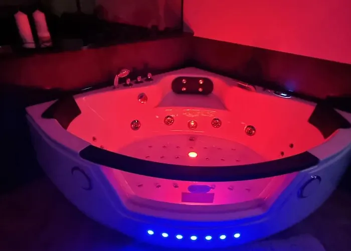 Happy Time Together Z Jacuzzi