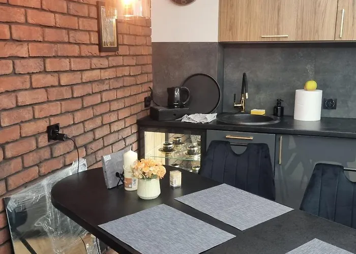 Penzion Happy Time Together Z Jacuzzi Wojkowice