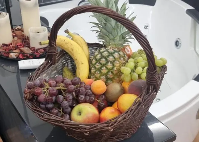 Happy Time Together Z Jacuzzi