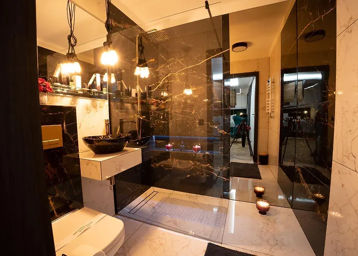 Happy Time Together Z Jacuzzi Penzion 4*